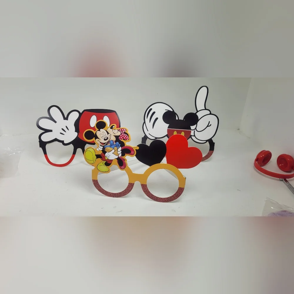 Mickey and Minnie Mouse Kids Party Glasses Set Of 12.